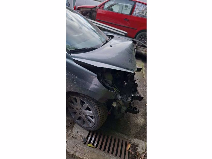 Auto 140257-12.jpg